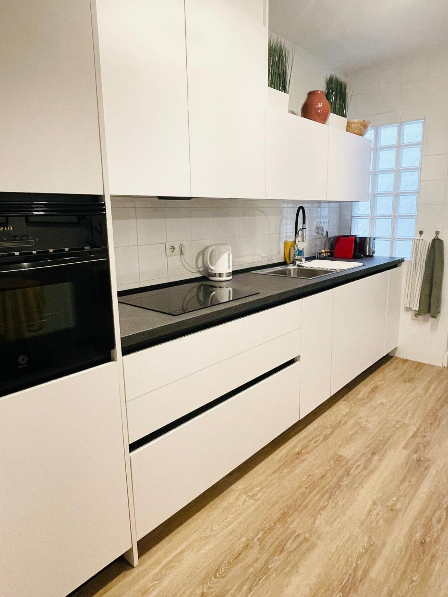 Apartamentos Familiares Puerto Nova كارتاخينه المظهر الخارجي الصورة
